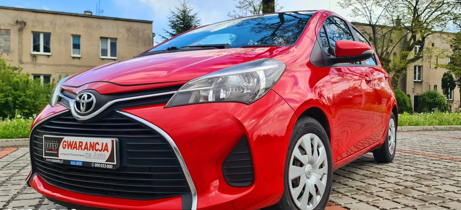 Toyota Yaris cena 27900 przebieg: 212000, rok produkcji 2015 z Torzym małe 596